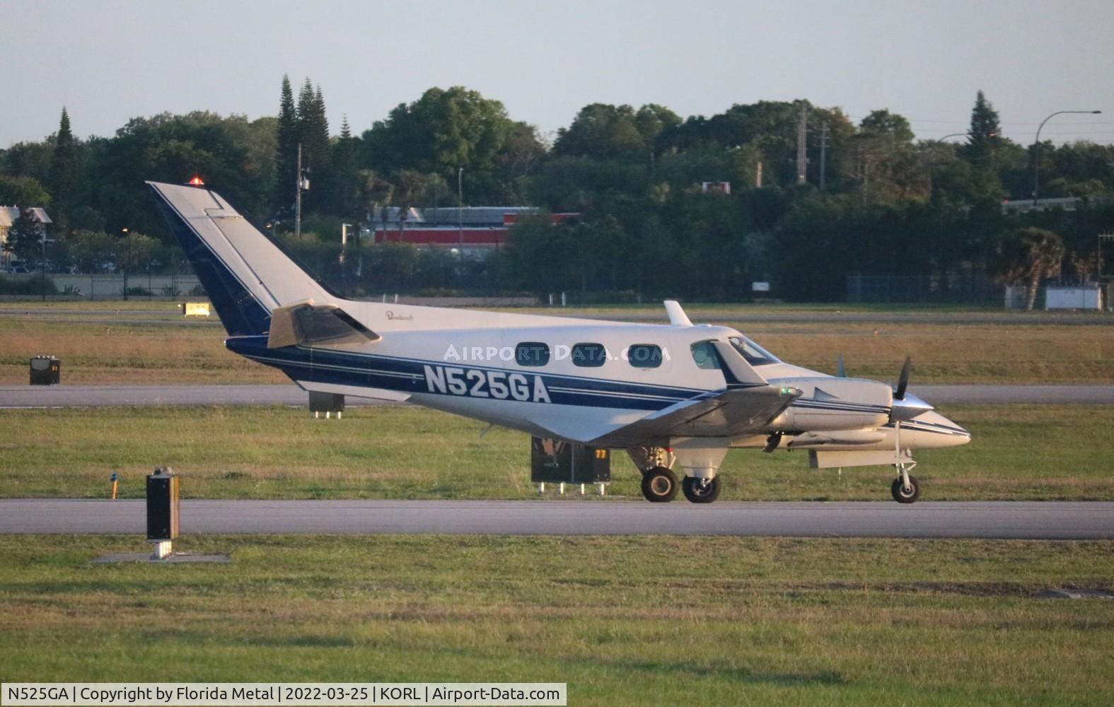 N525GA, 1979 Beech B-60 Duke C/N P-525, Beech 60 zx