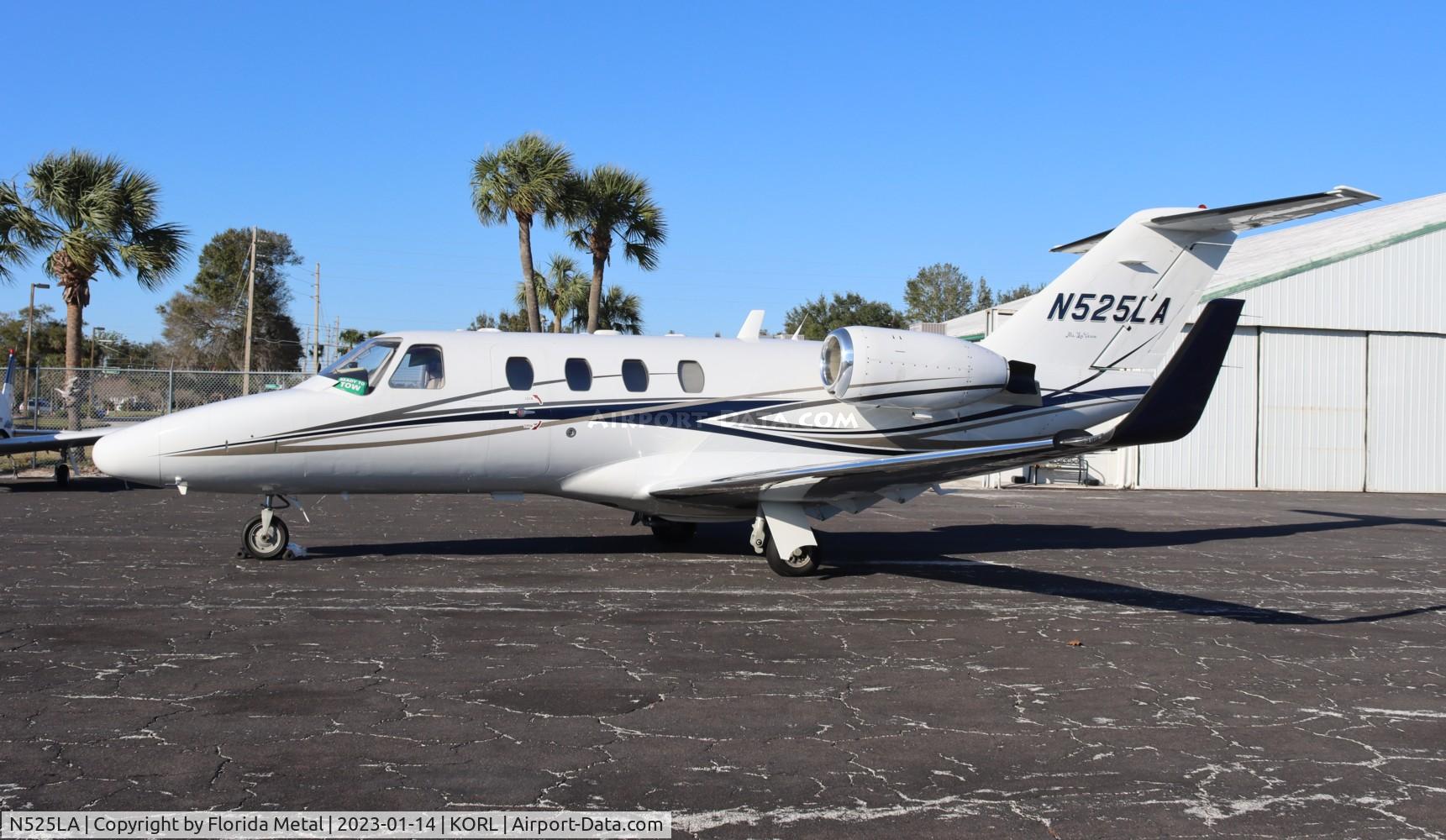 N525LA, 2001 Cessna 525 CitationJet CJ1 C/N 525-0422, C525 zx
