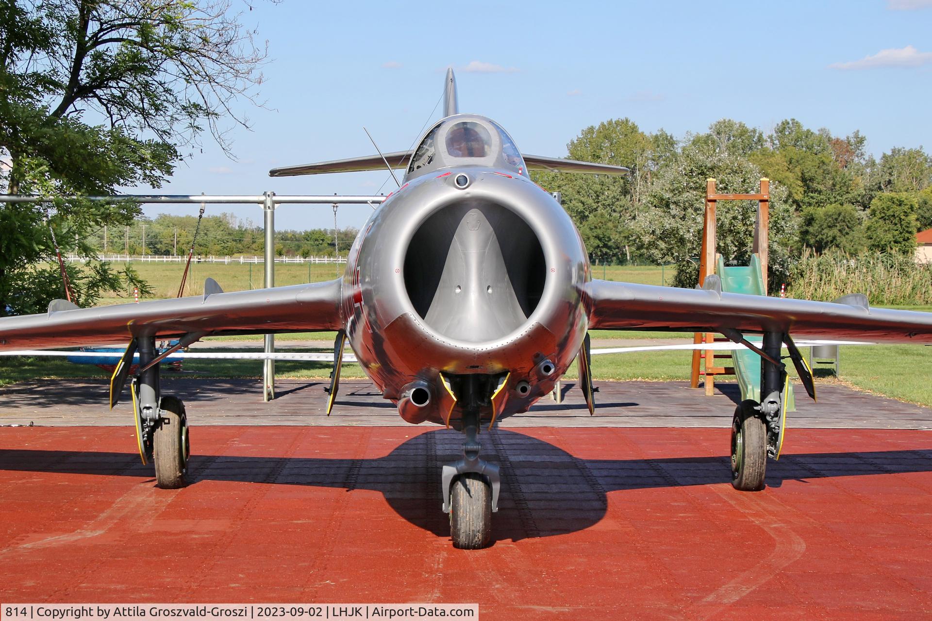 814, 1953 Mikoyan-Gurevich MiG-15 bis C/N 31530814, LHJK - Jakabszállás Airport, Hungary