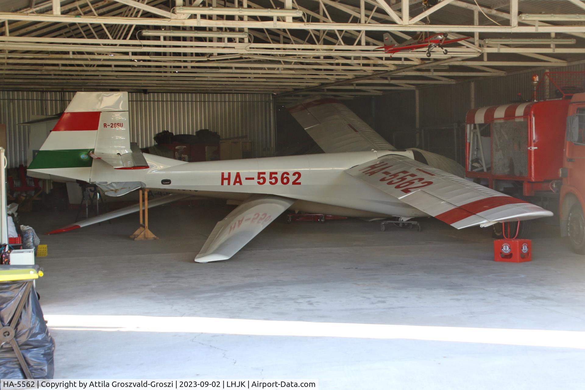 HA-5562, 1989 Rubik R-26SU Góbé 82 C/N AA800072, LHJK - Jakabszállás Airport, Hungary