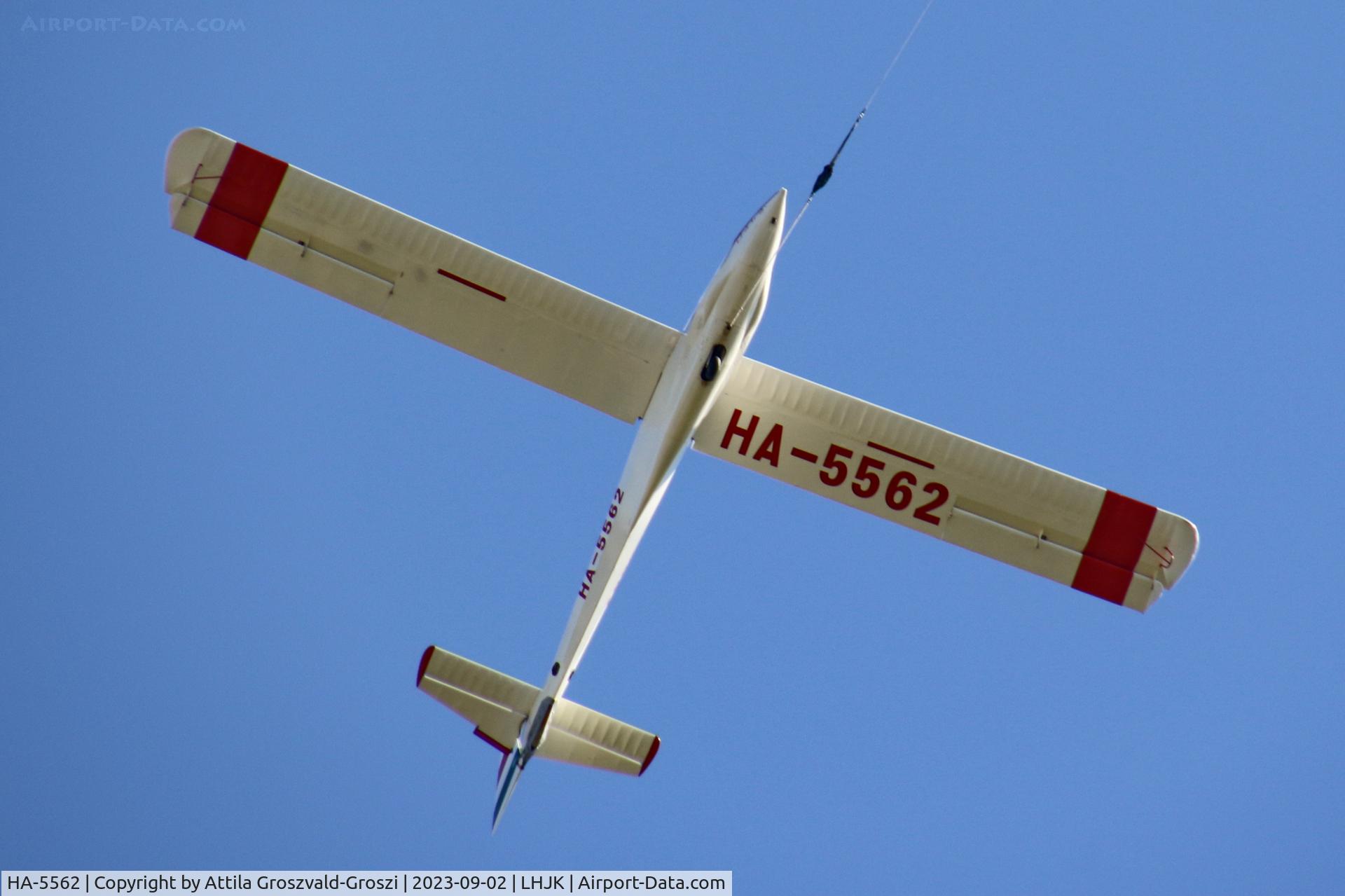 HA-5562, 1989 Rubik R-26SU Góbé 82 C/N AA800072, LHJK - Jakabszállás Airport, Hungary