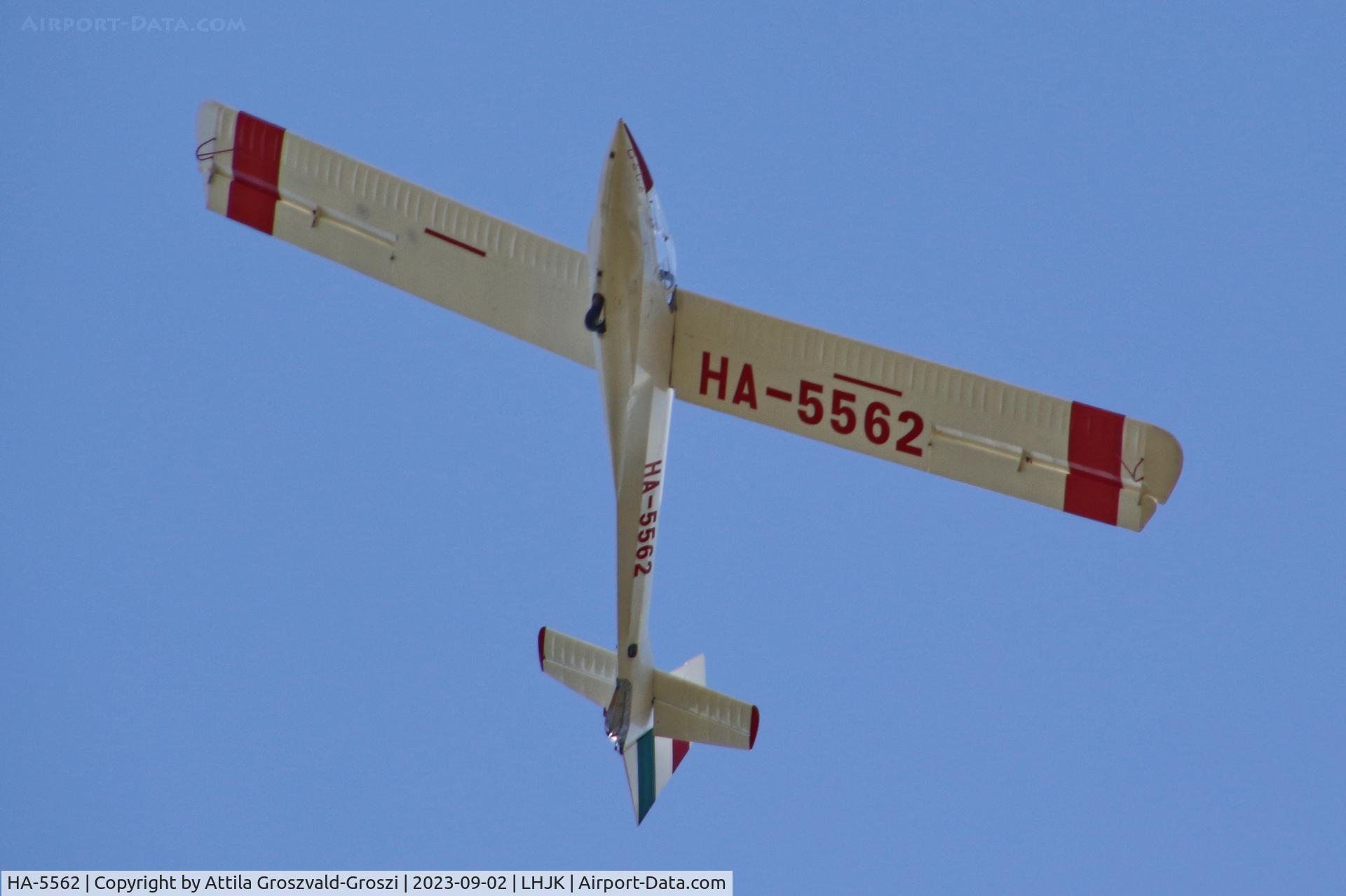 HA-5562, 1989 Rubik R-26SU Góbé 82 C/N AA800072, LHJK - Jakabszállás Airport, Hungary