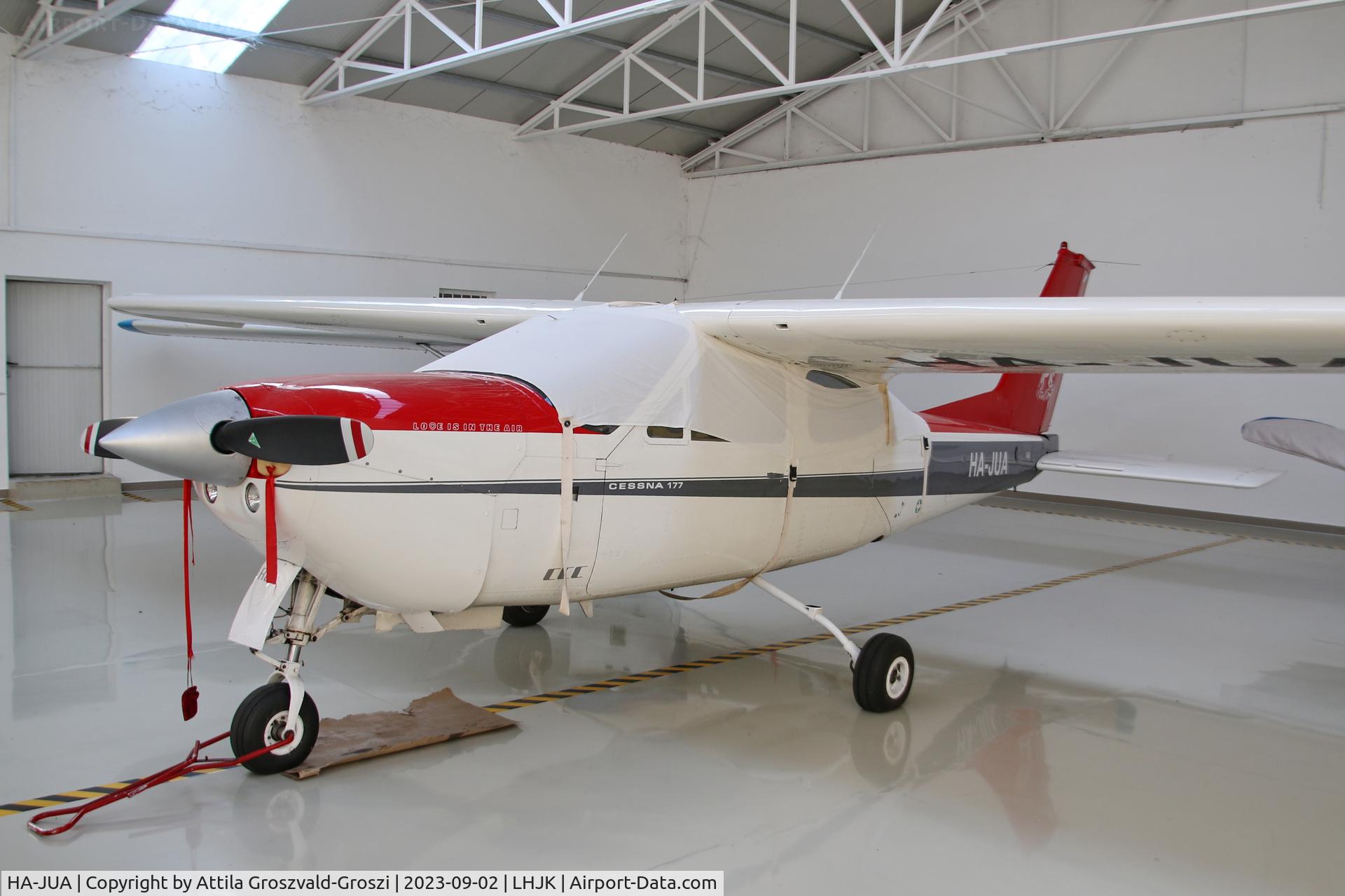 HA-JUA, 1976 Reims F177FG C/N 0140, LHJK - Jakabszállás Airport, Hungary