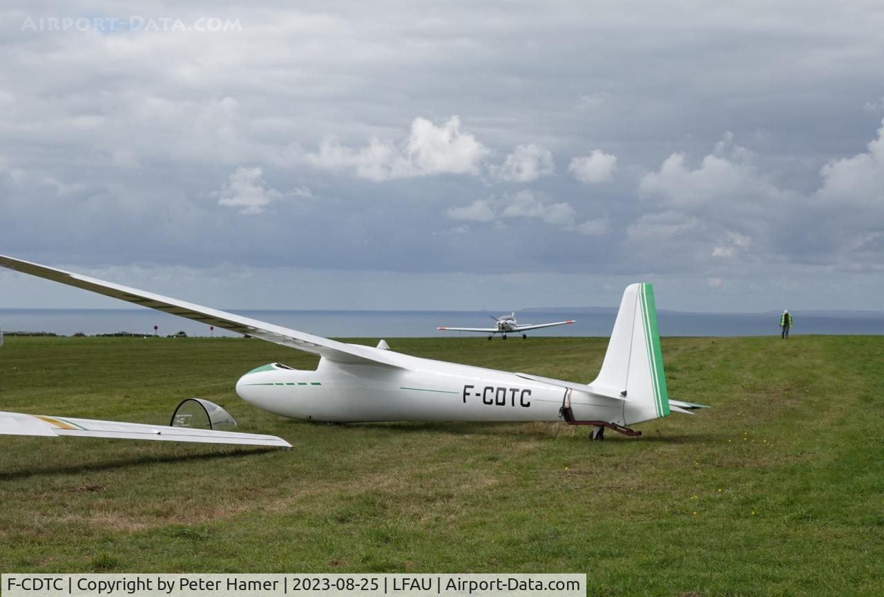 F-CDTC, Schleicher Ka-6E Rhonsegler C/N 4328, Camp Maneyrol. Cent ans de vol en planeur