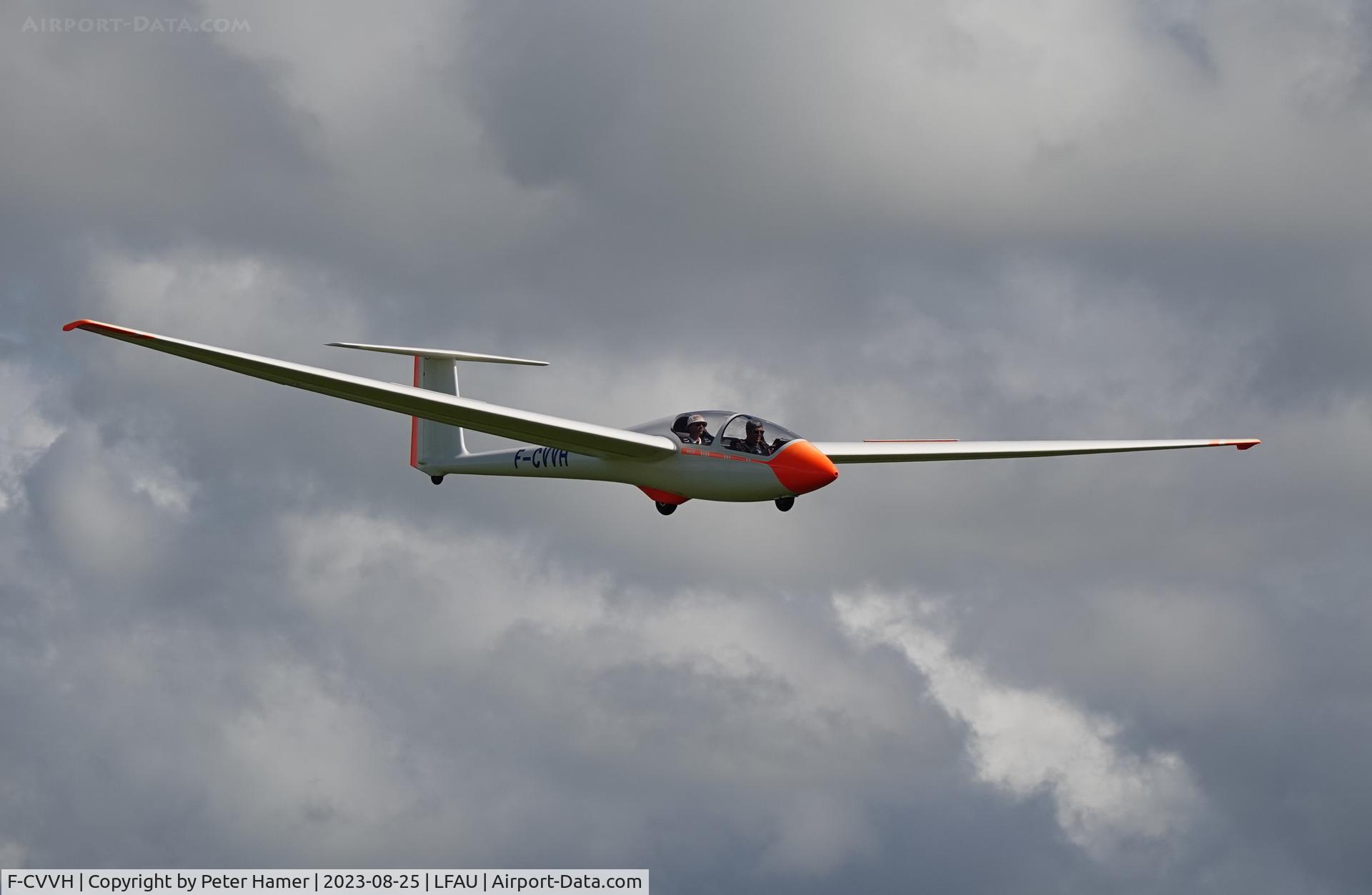 F-CVVH, Schleicher ASK-21 C/N 21869, Camp Maneyrol. Cent ans de vol en planeur