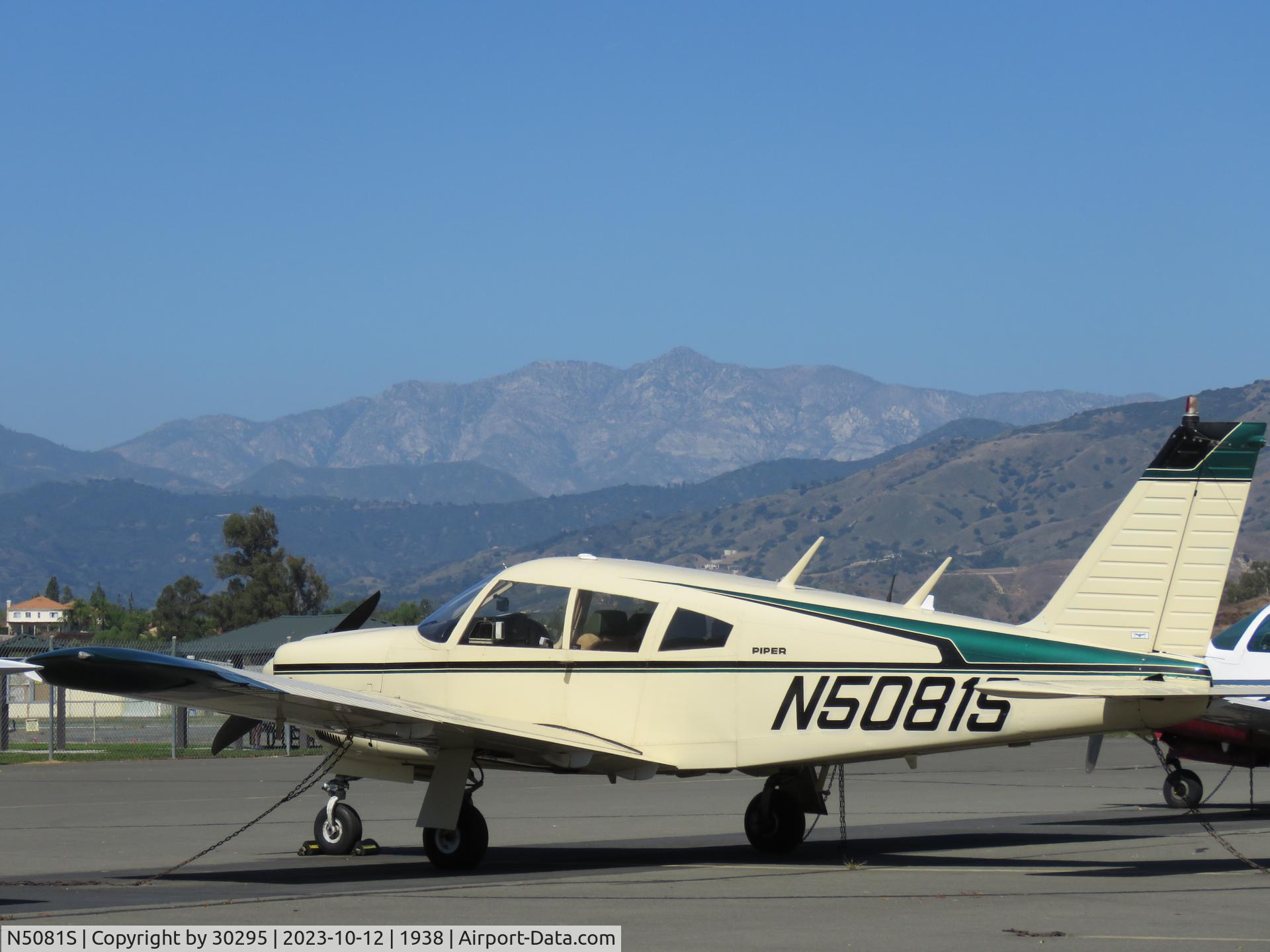 N5081S, 1971 Piper PA-28R-200 C/N 28R-7135081, Parked