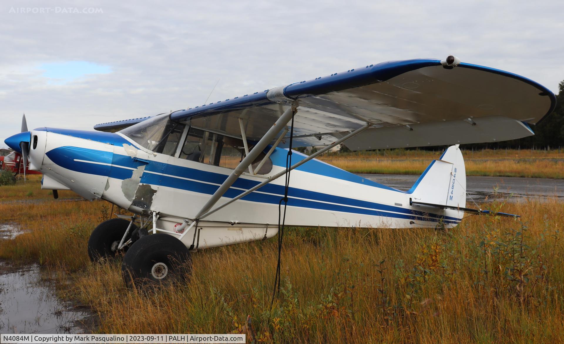 N4084M, 1947 Piper PA-12 Super Cruiser C/N 12-2967, Piper PA-12