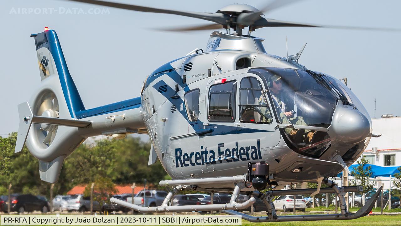 PR-RFA, 2006 Eurocopter EC-135T-2+ C/N 0515, Taking off from Bacacheri.
