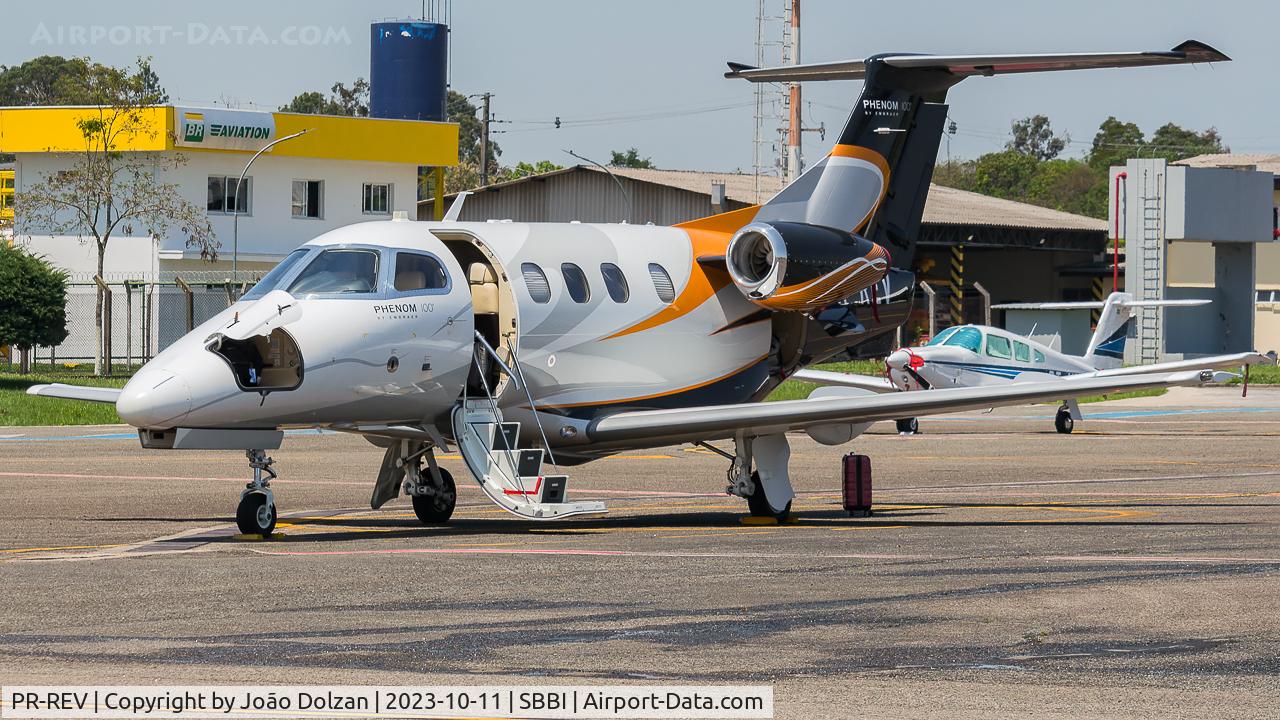 PR-REV, 2011 Embraer EMB-500 Phenom 100 C/N 50000266, General Aviation Apron.