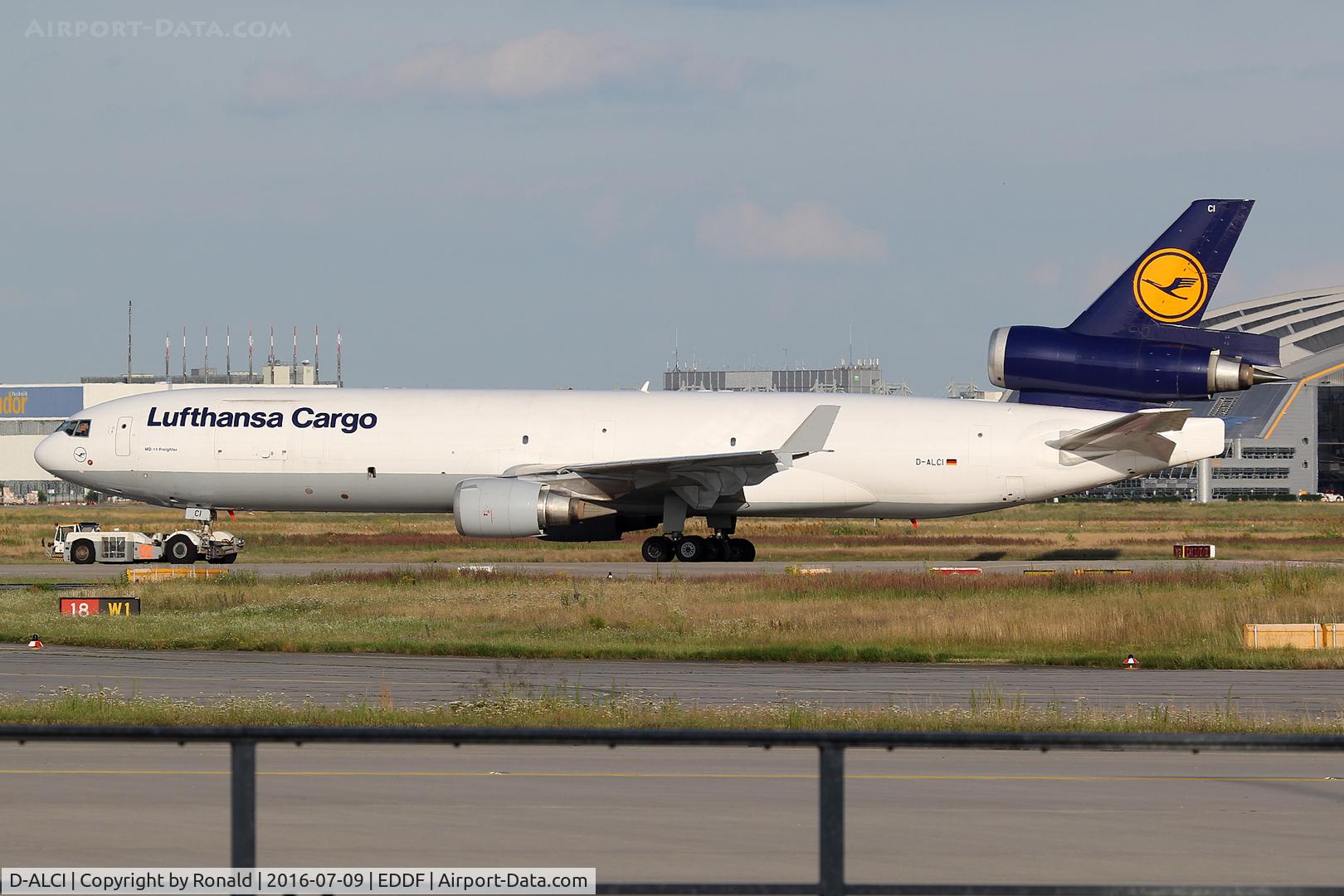 D-ALCI, 2000 McDonnell Douglas MD-11F C/N 48800, at fra