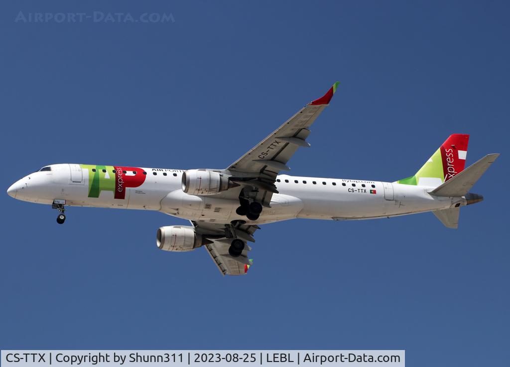 CS-TTX, 2011 Embraer 195LR (ERJ-190-200LR) C/N 19000429, Landing rwy 24R
