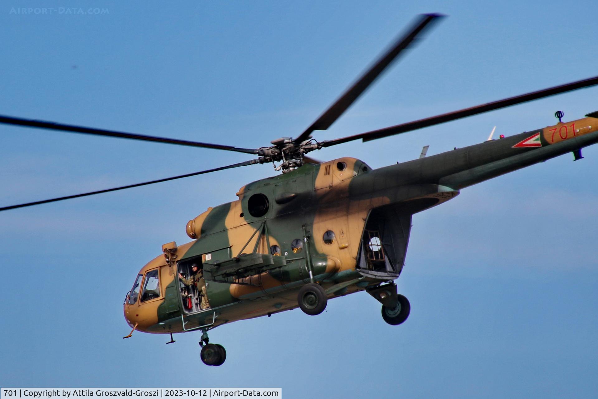 701, 1987 Mil Mi-17 Hip C/N 104M01, Jutas-Ujmajor. The Hungarian airforce is his practising base