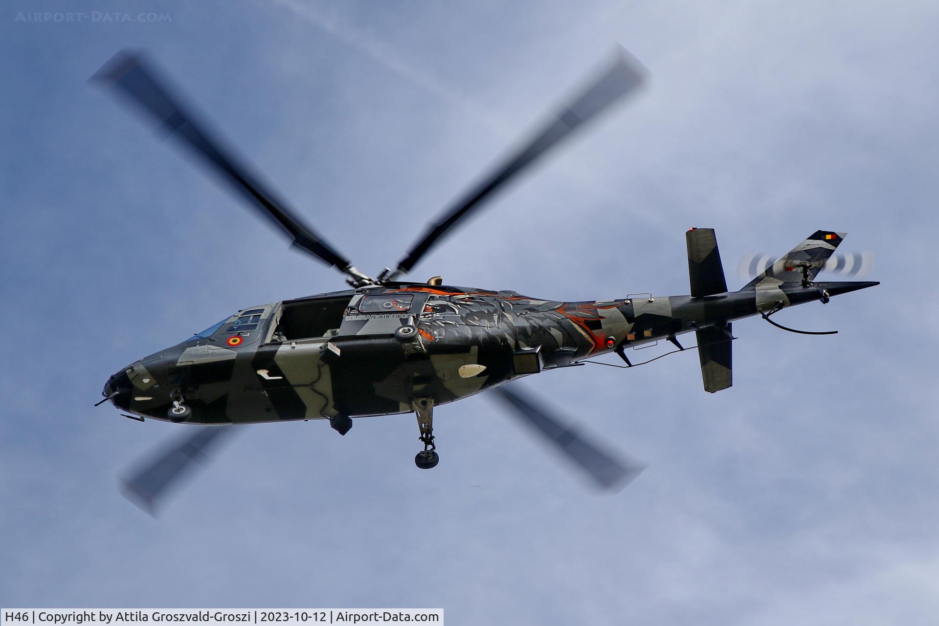 H46, Agusta A-109BA C/N 0300, Jutas-Ujmajor. The Hungarian airforce is his practising base