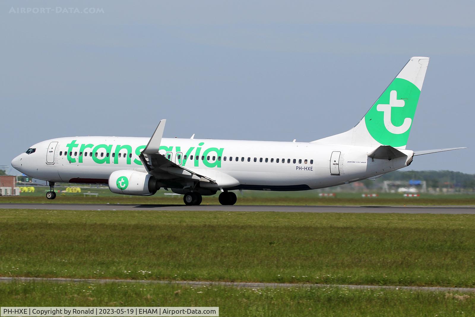 PH-HXE, 2016 Boeing 737-8K2 C/N 61790, at spl