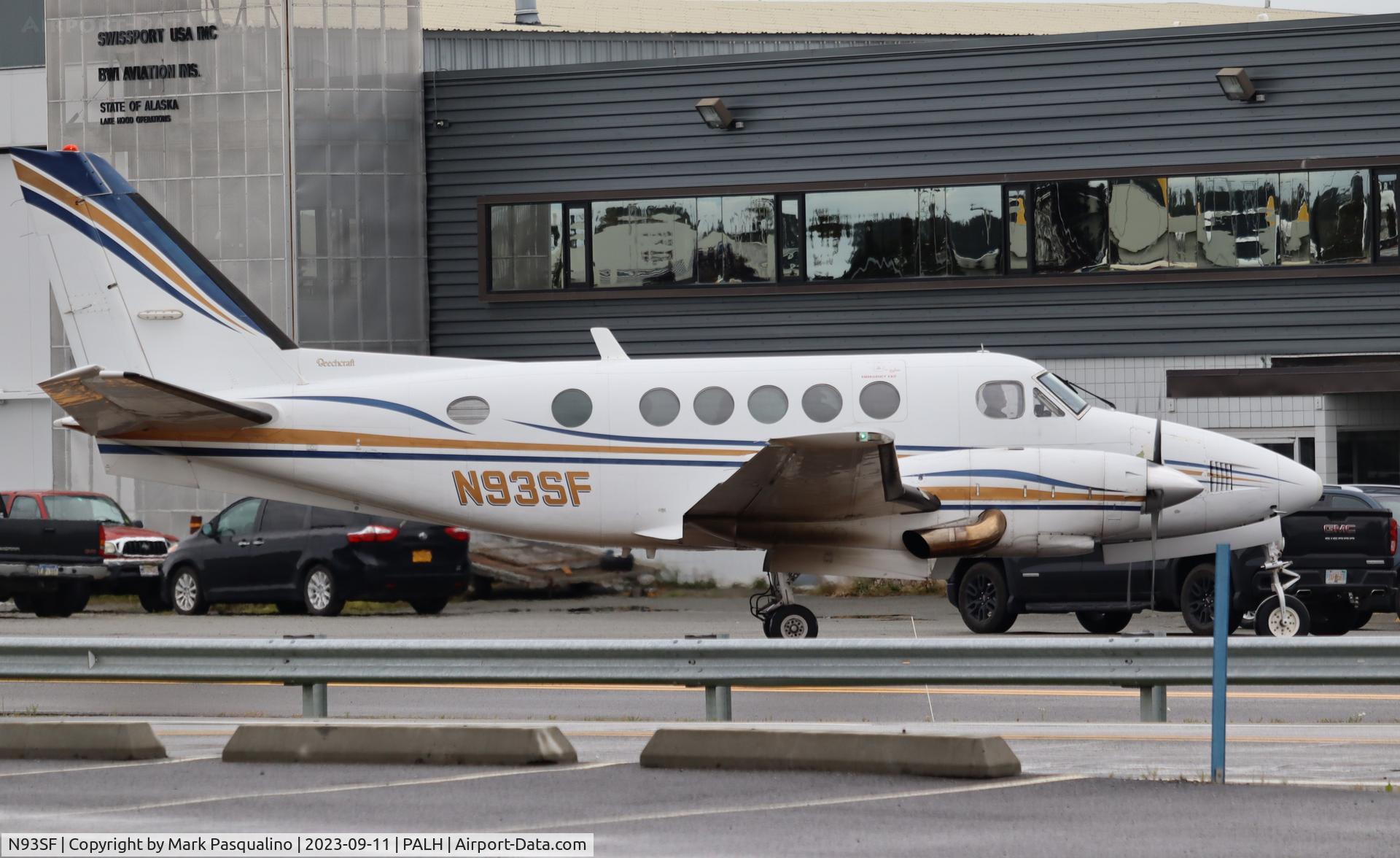 N93SF, 1976 Beech B100 King Air King Air C/N BE-13, Beech B100