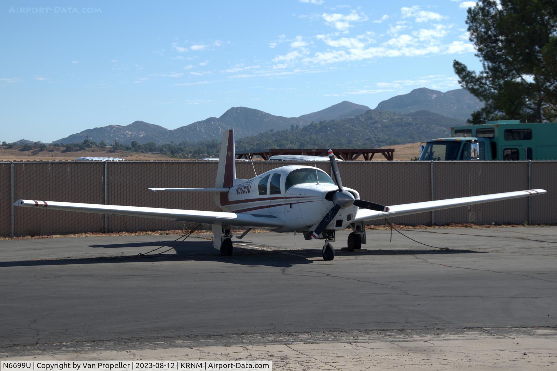 N6699U, 1963 Mooney M20C Ranger C/N 2426, Mooney M20C Ranger at Ramona airport, California