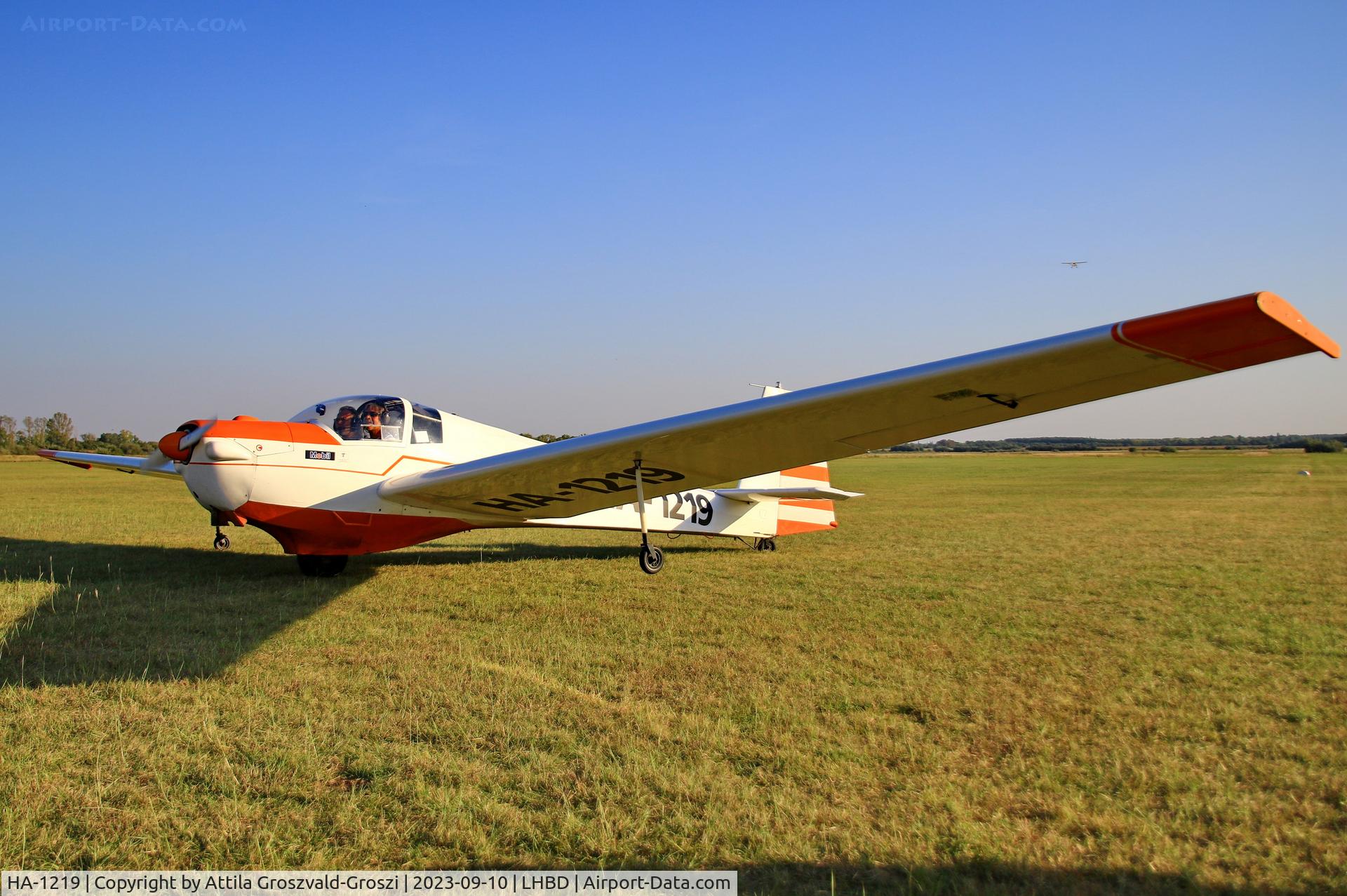 HA-1219, 1976 Scheibe SF-25C Falke C/N 44151, LHBD - Börgönd Airport-Börgönd, Hungary - Börgönd Air Show 2023