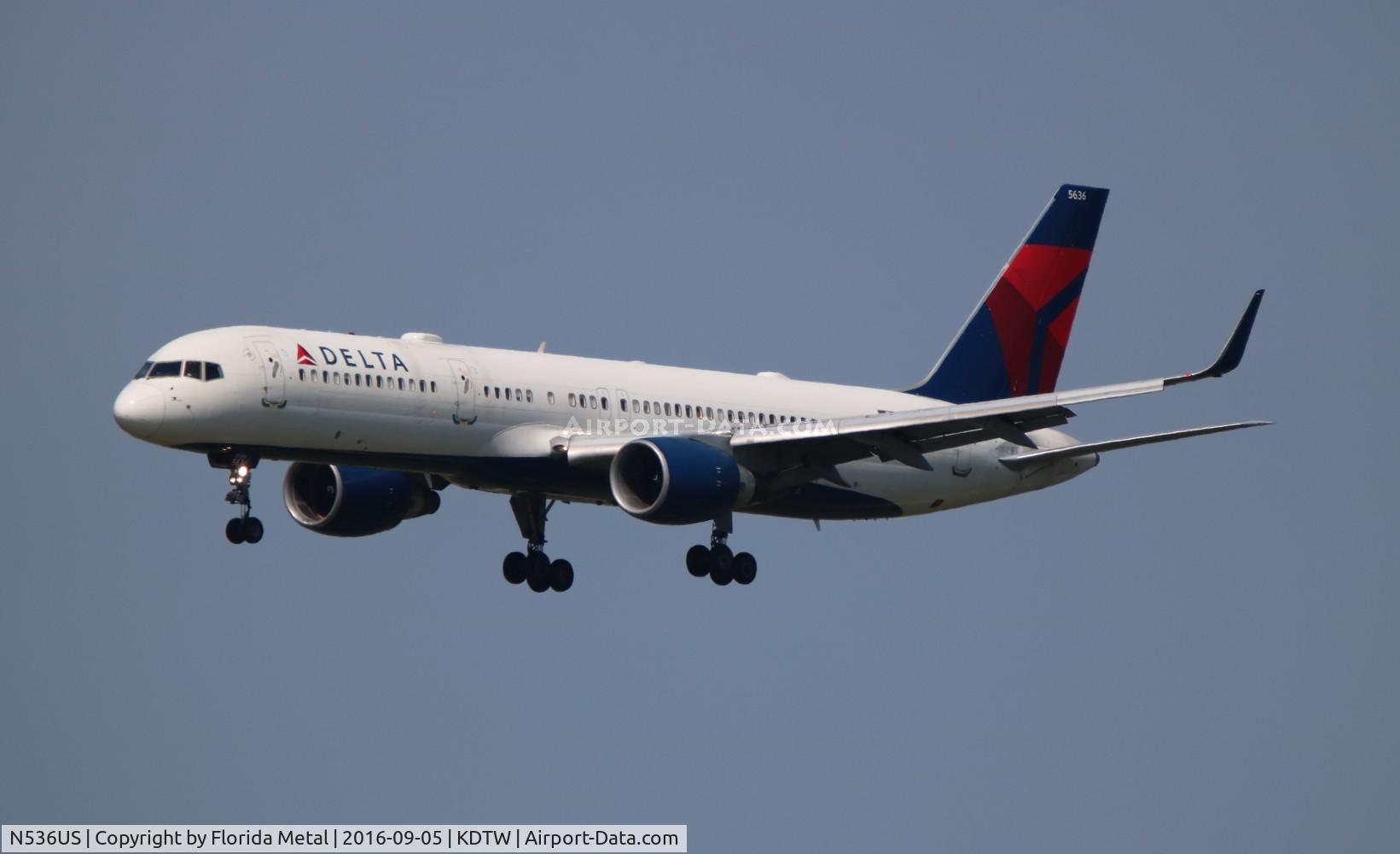 N536US, 1995 Boeing 757-251 C/N 26483, DAL 752 zx