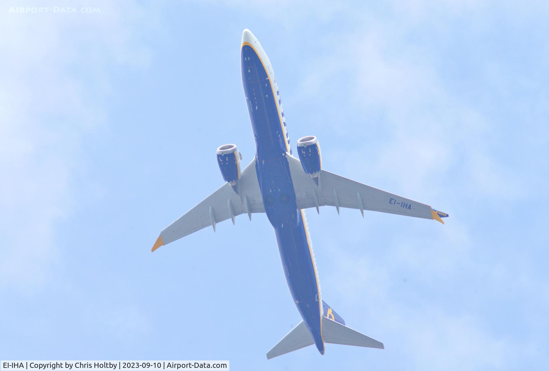 EI-IHA, 2023 Boeing 737-8-200 MAX C/N 67081, Over Potters Bar, Herts