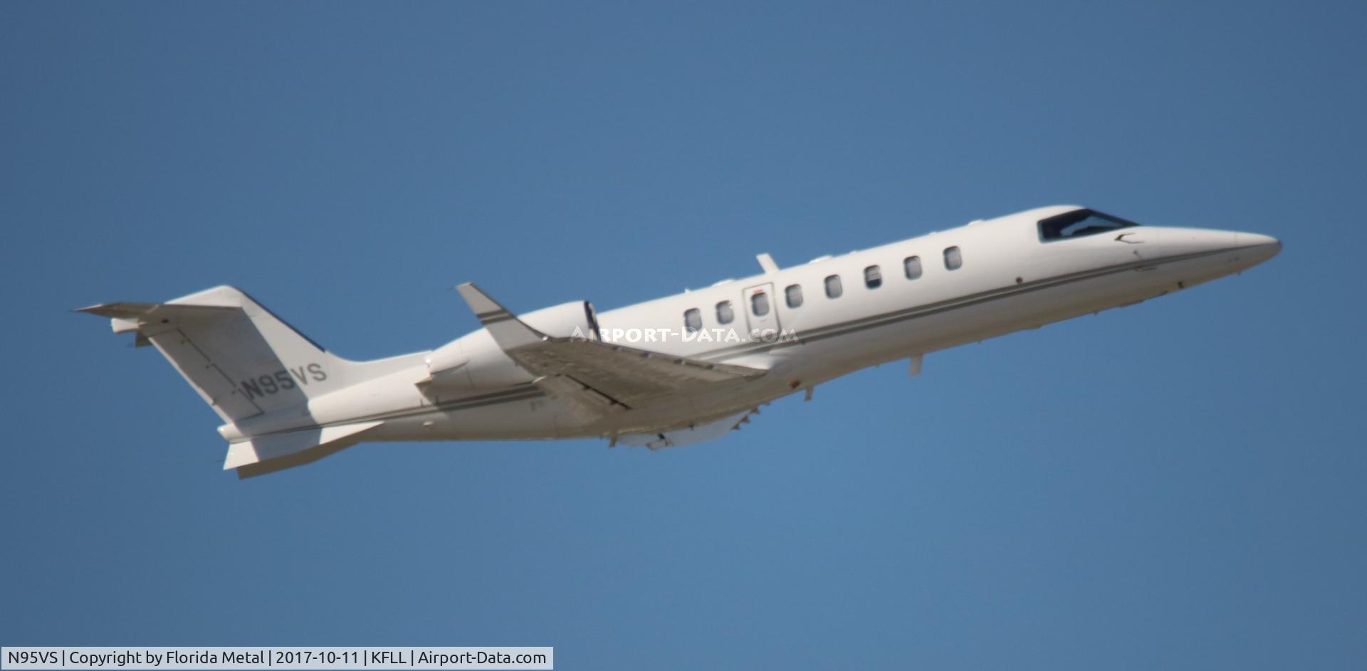 N95VS, 2000 Learjet 45 C/N 082, Lear 45 zx