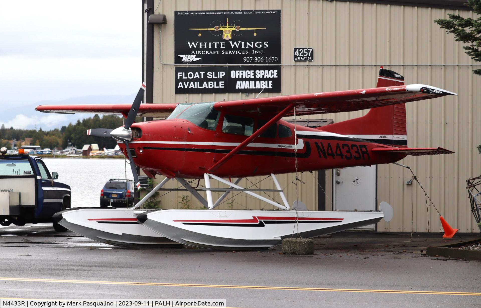 N4433R, 1976 Cessna A185F Skywagon 185 C/N 18502953, Cessna A185F