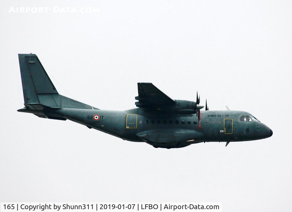 165, Airtech CN-235-200M C/N C165, Passing above rwy 32L