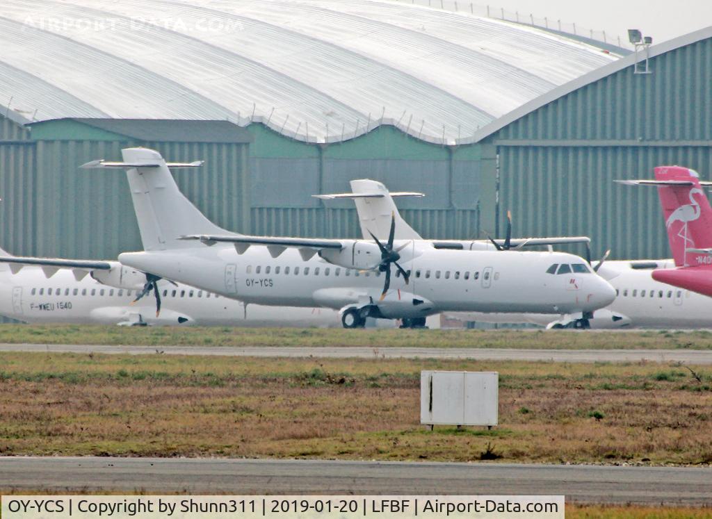 OY-YCS, 2012 ATR 72-600 C/N 1033, Stored in all white whitout titles... Ex. PR-ATU