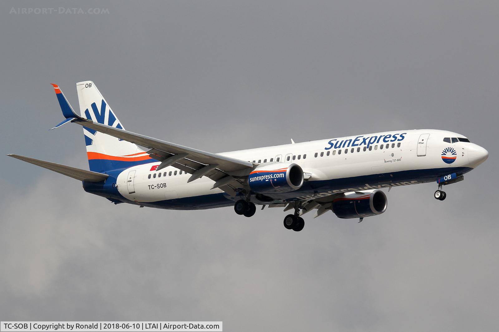 TC-SOB, 2016 Boeing 737-8HC C/N 61175, at ayt