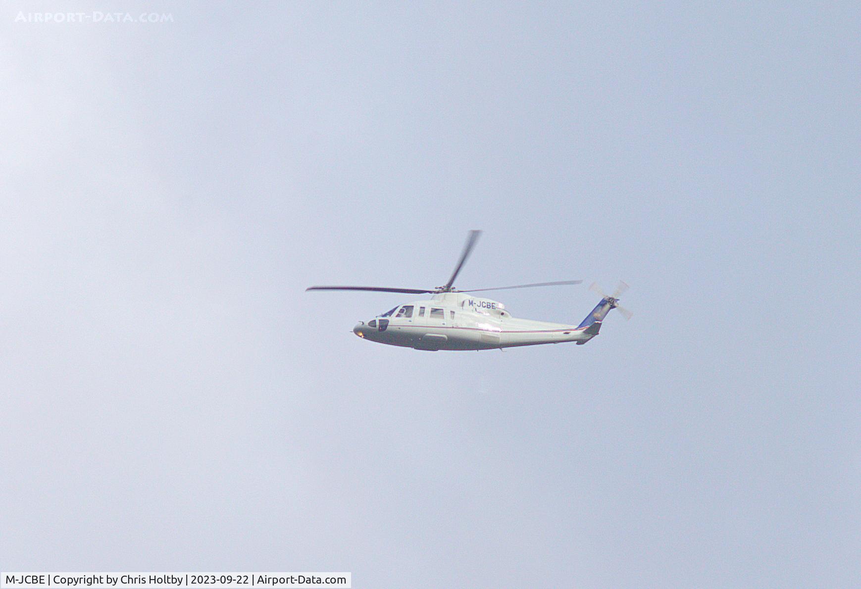 M-JCBE, Sikorsky S-76C++ C/N 760616, Over Potters Bar, Herts.