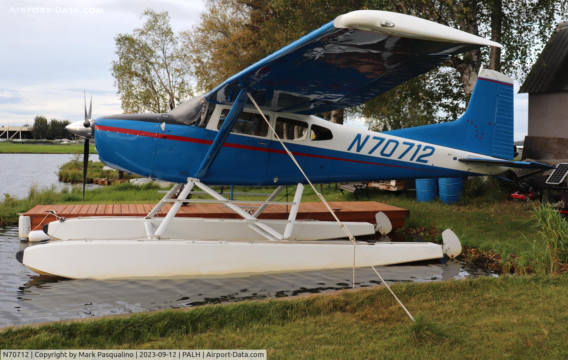 N70712, 1976 Cessna A185F Skywagon 185 C/N 18503059, Cessna A185F