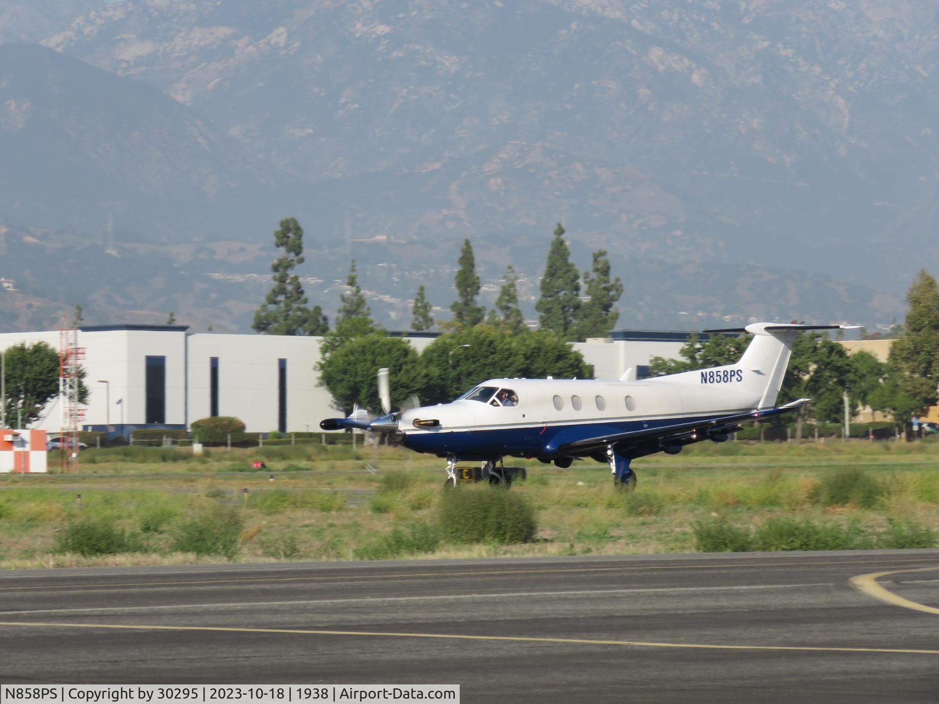 N858PS, 2010 Pilatus PC-12/47E C/N 1212, On the go
