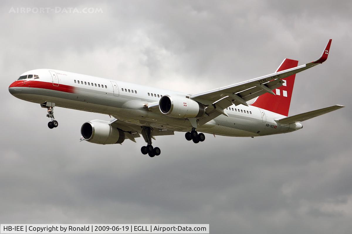 HB-IEE, 1989 Boeing 757-23A C/N 24527, at lhr