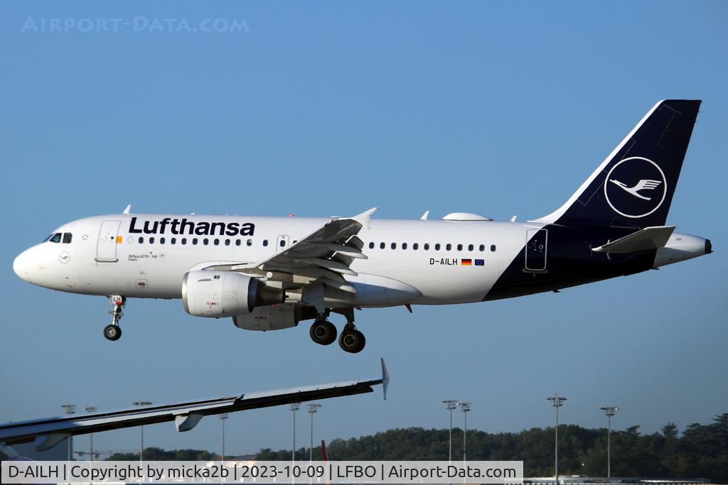 D-AILH, 1997 Airbus A319-114 C/N 641, Landing