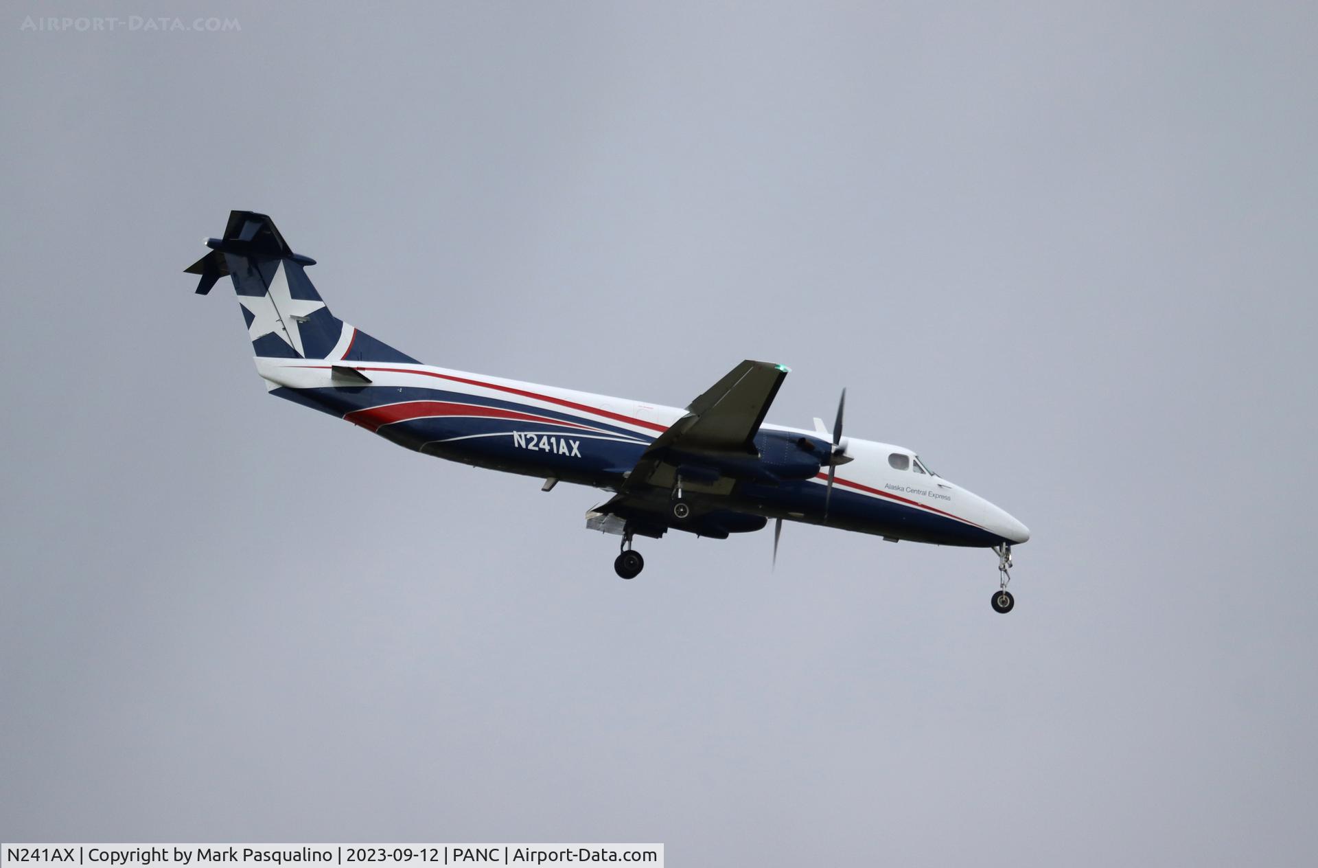 N241AX, 1988 Beech 1900C-1 C/N UC-24, Beech 1900C-1