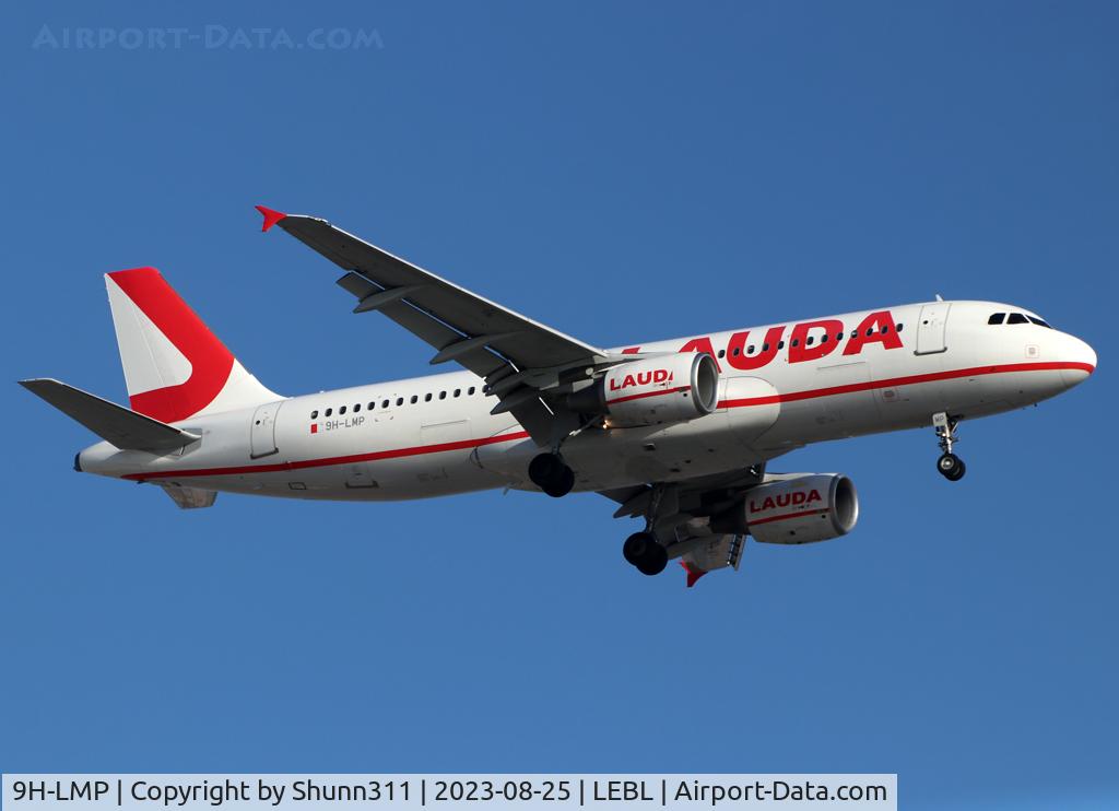9H-LMP, 2008 Airbus A320-214 C/N 3616, Landing rwy 24R