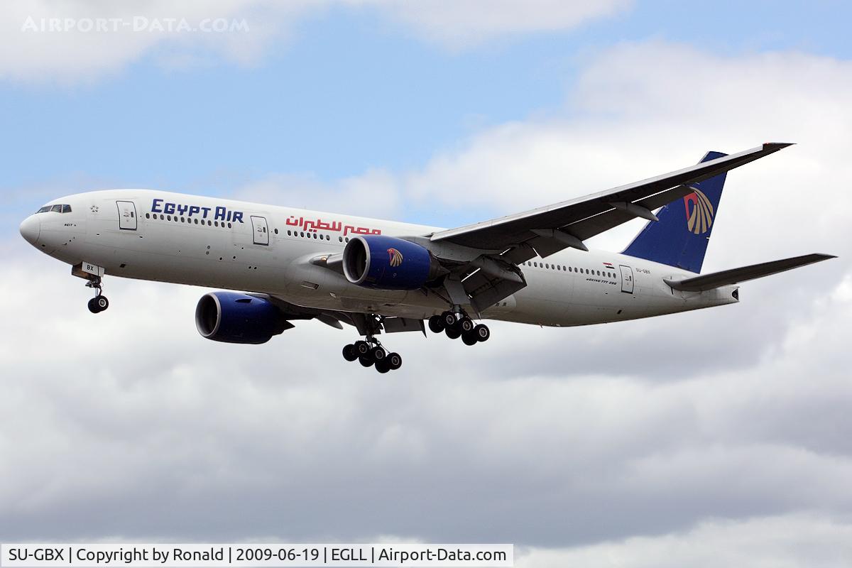 SU-GBX, 2001 Boeing 777-266/ER C/N 32629, at lhr