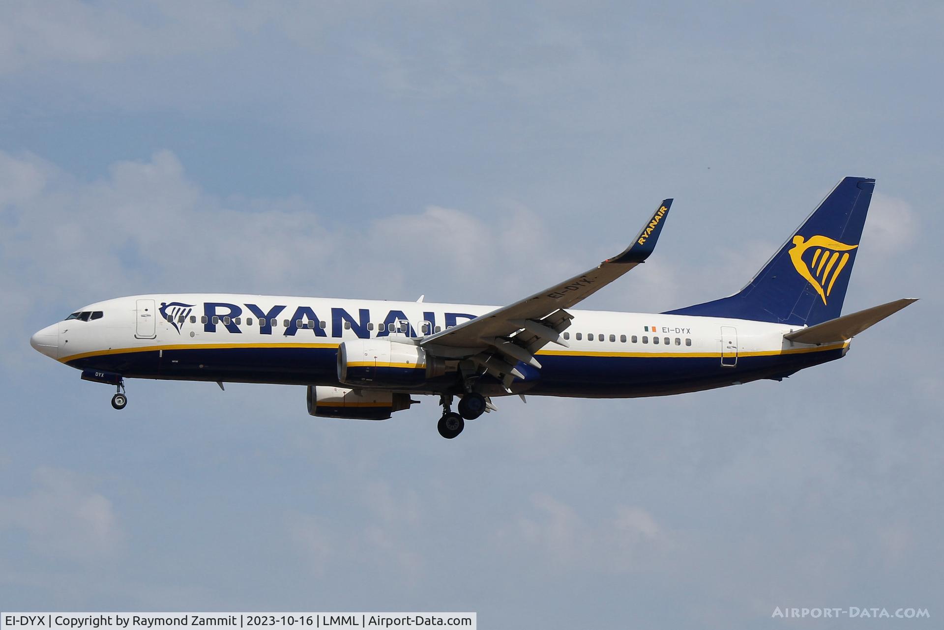 EI-DYX, 2008 Boeing 737-8AS C/N 37517, B737-800  EI-DYX Ryanair