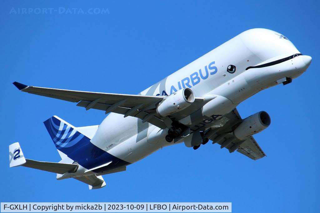 F-GXLH, 2019 Airbus A330-743L Beluga XL C/N 1853, Take off