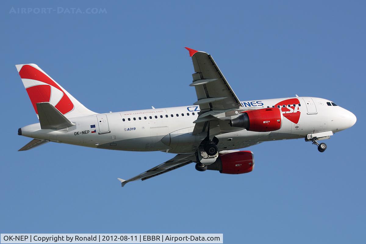 OK-NEP, 2008 Airbus A319-111 C/N 3660, at bru