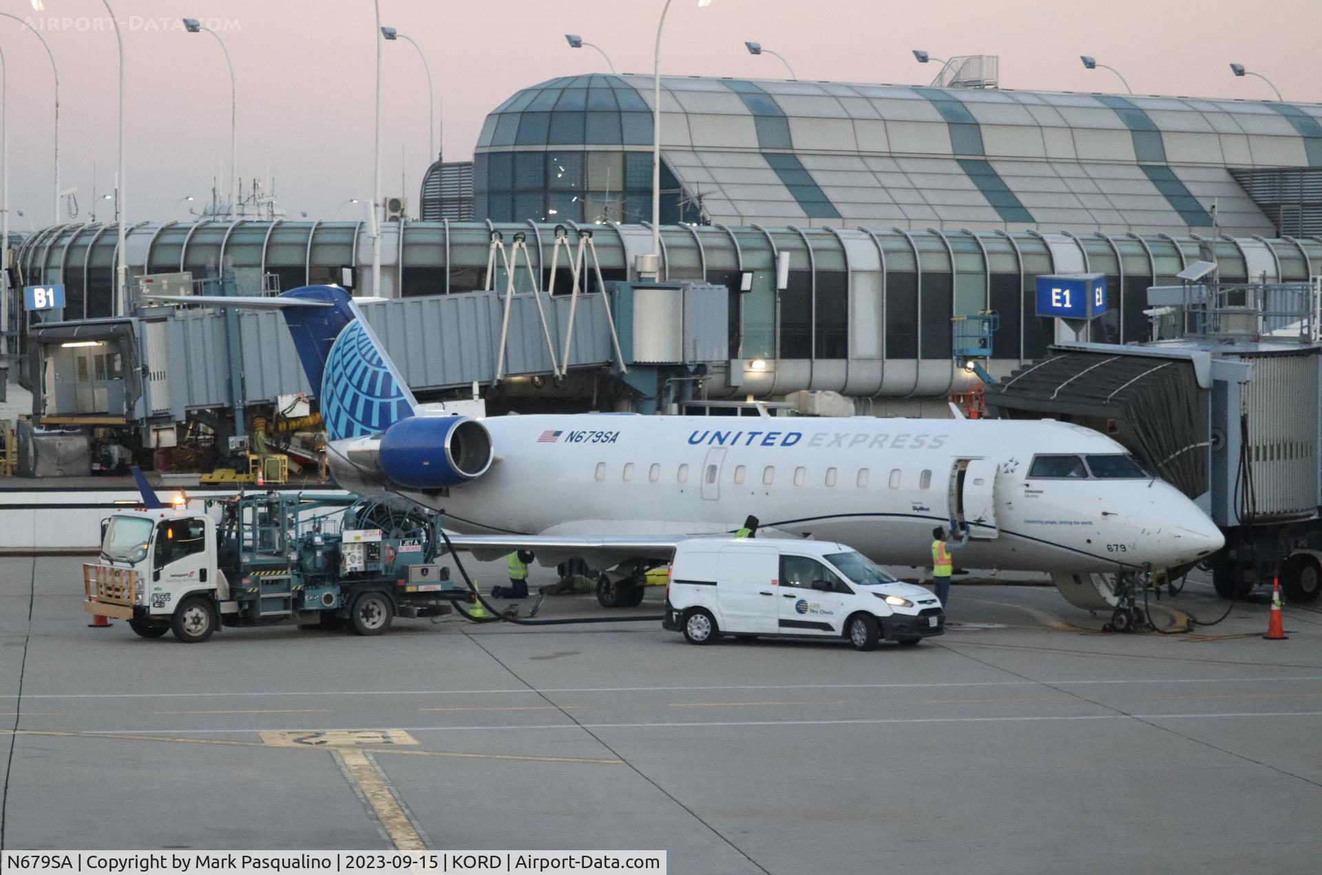 N679SA, 2002 Canadair CL-600-2B19 Regional Jet CRJ-200ER C/N 7652, CL-600-2B19
