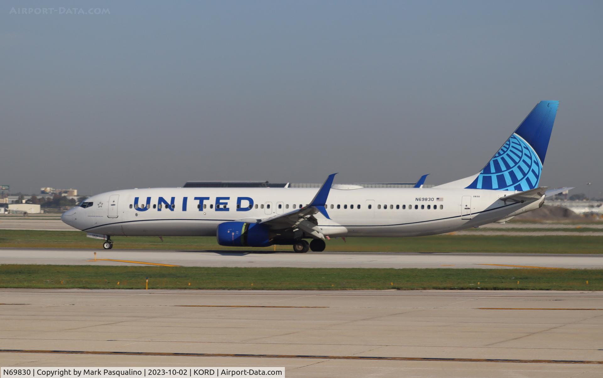 N69830, 2014 Boeing 737-924/ER C/N 44560, Boeing 737-924/ER