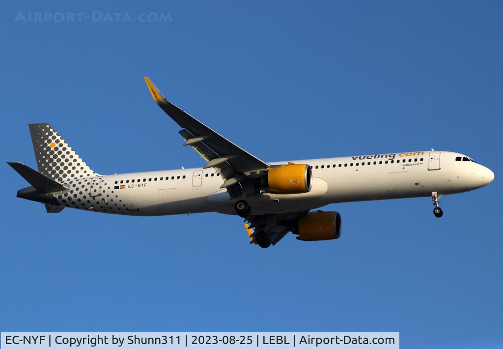 EC-NYF, Airbus 321-271NX C/N 11377, Landing rwy 24R...