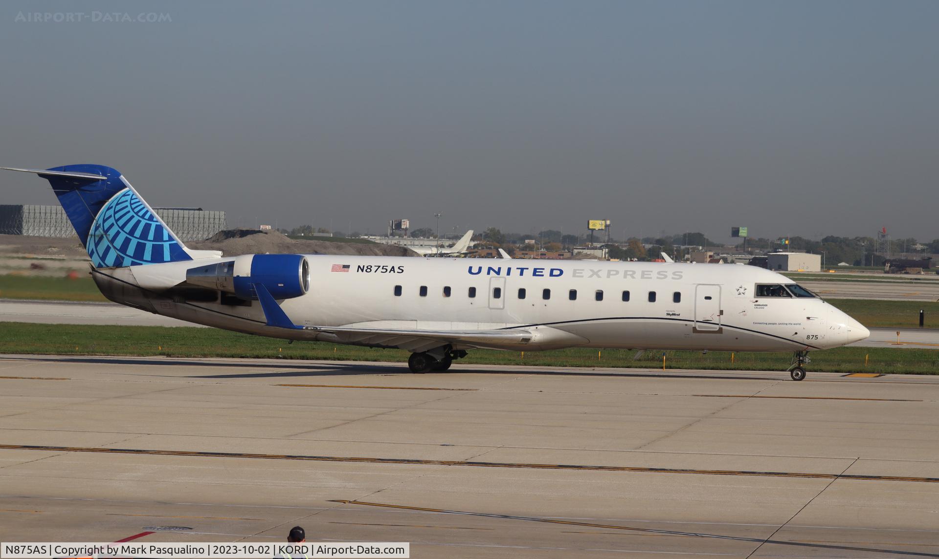 N875AS, 2001 Bombardier CRJ-200ER (CL-600-2B19) C/N 7559, CL-600-2B19