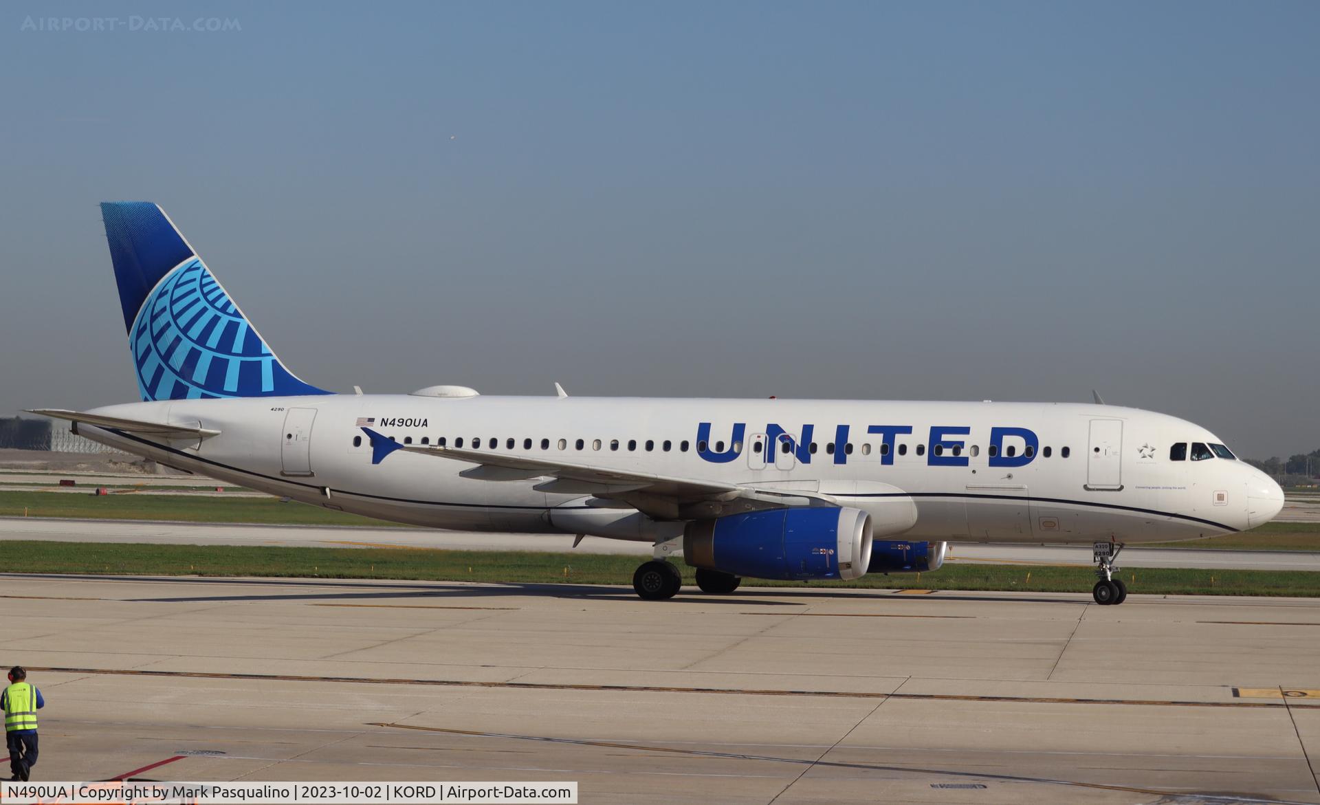 N490UA, 2002 Airbus A320-232 C/N 1728, Airbus A320-232