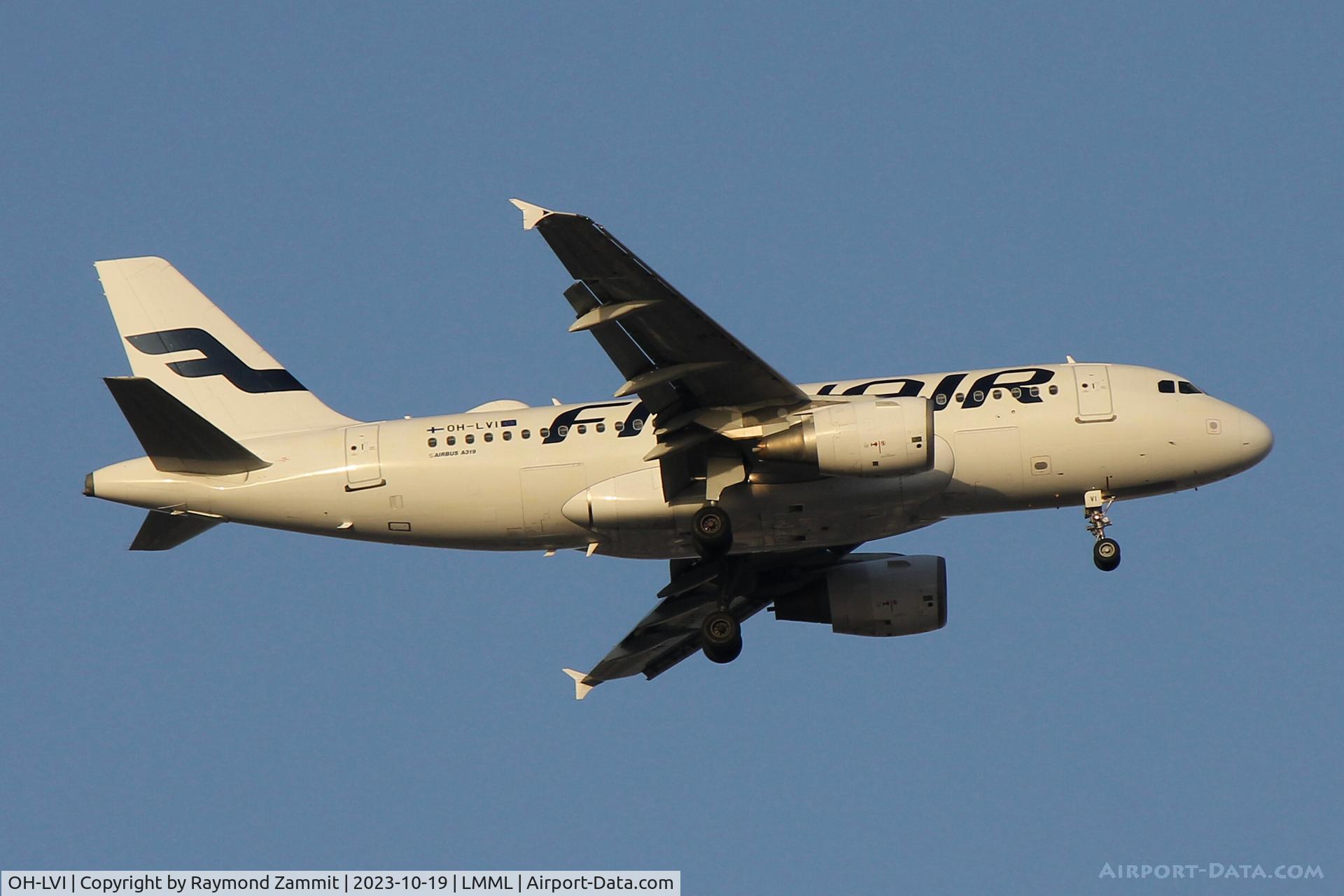 OH-LVI, 2000 Airbus A319-112 C/N 1364, A319 OH-LVI Finnair