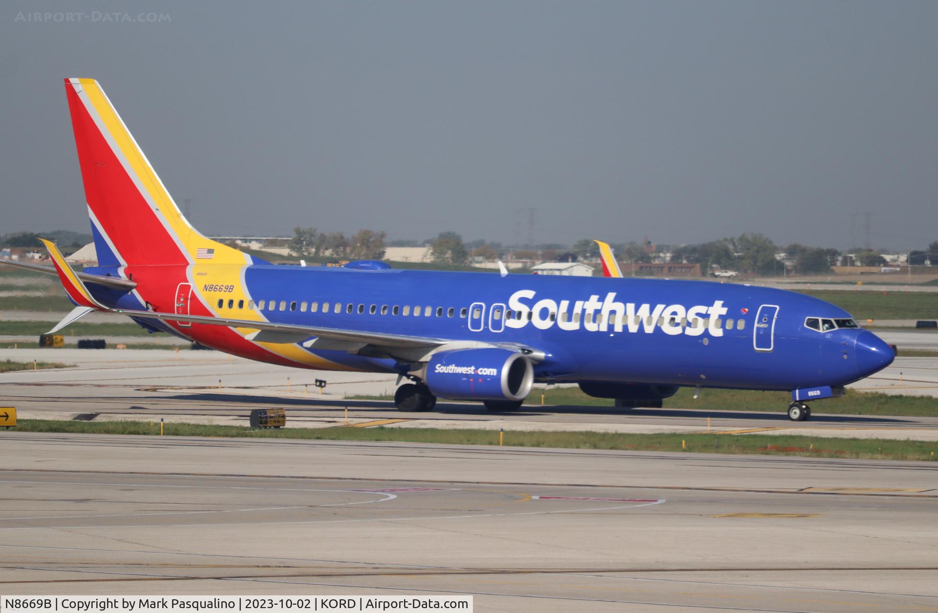 N8669B, 2015 Boeing 737-8H4 C/N 36655, Boeing 737-8H4