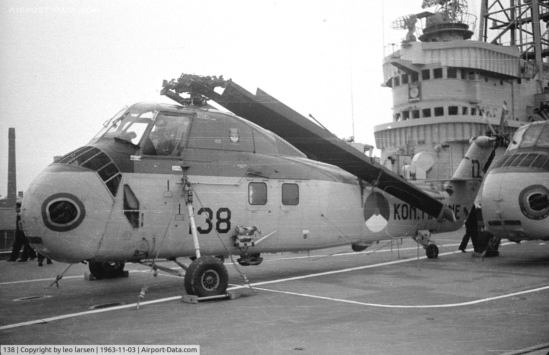 138, 1961 Sikorsky UH-34J (HSS-1N) Seabat C/N 58-1373, On board aircraft carrier Karel Doorman Copenhagen harbour 3.11.1963