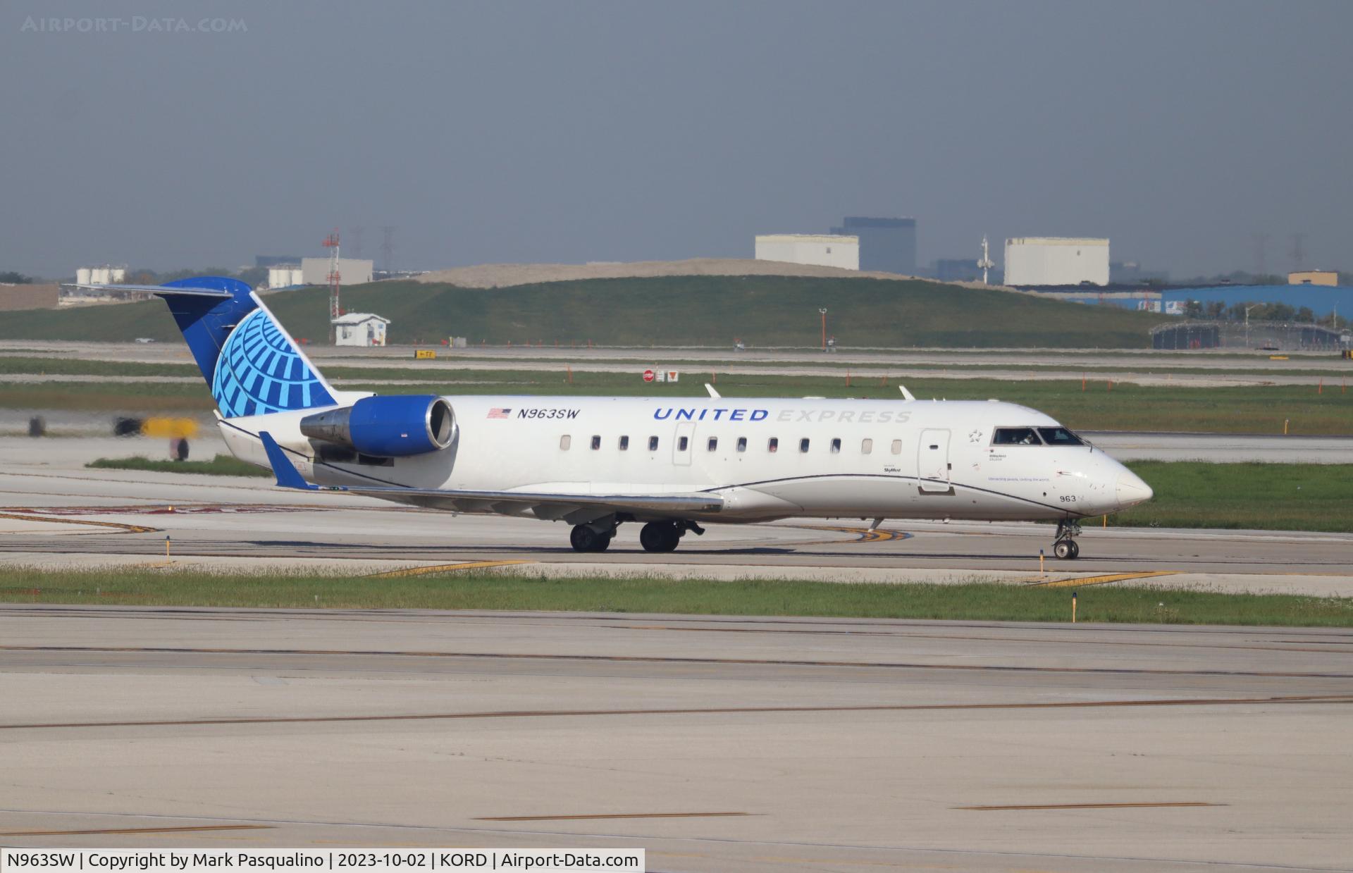 N963SW, 2003 Bombardier CRJ-200LR (CL-600-2B19) C/N 7865, CL-600-2B19