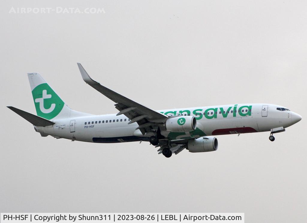 PH-HSF, 2012 Boeing 737-8K2 C/N 39261, Landing rwy 06L