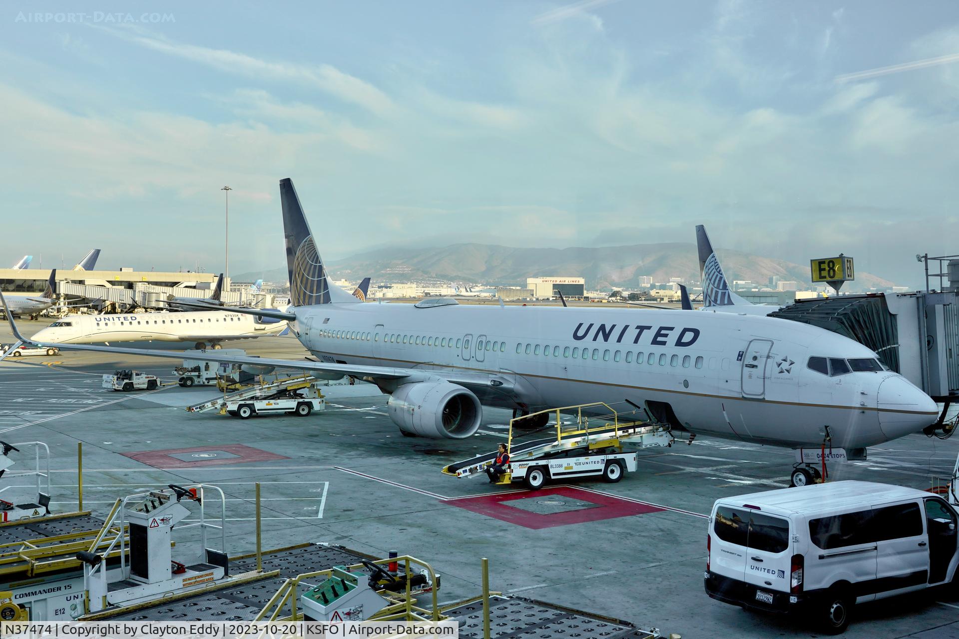 N37474, 2013 Boeing 737-924/ER C/N 31648, SFO 2023.